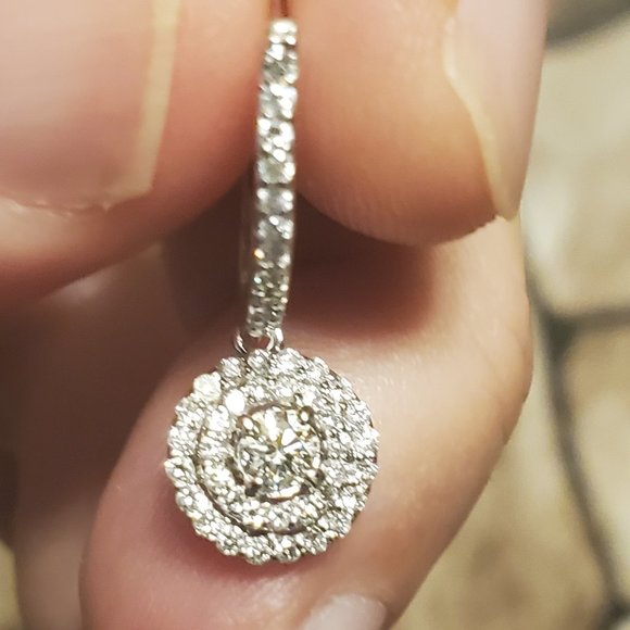 14K WHITE GOLD DIAMOND EARRINGS. - Picture 5 of 14